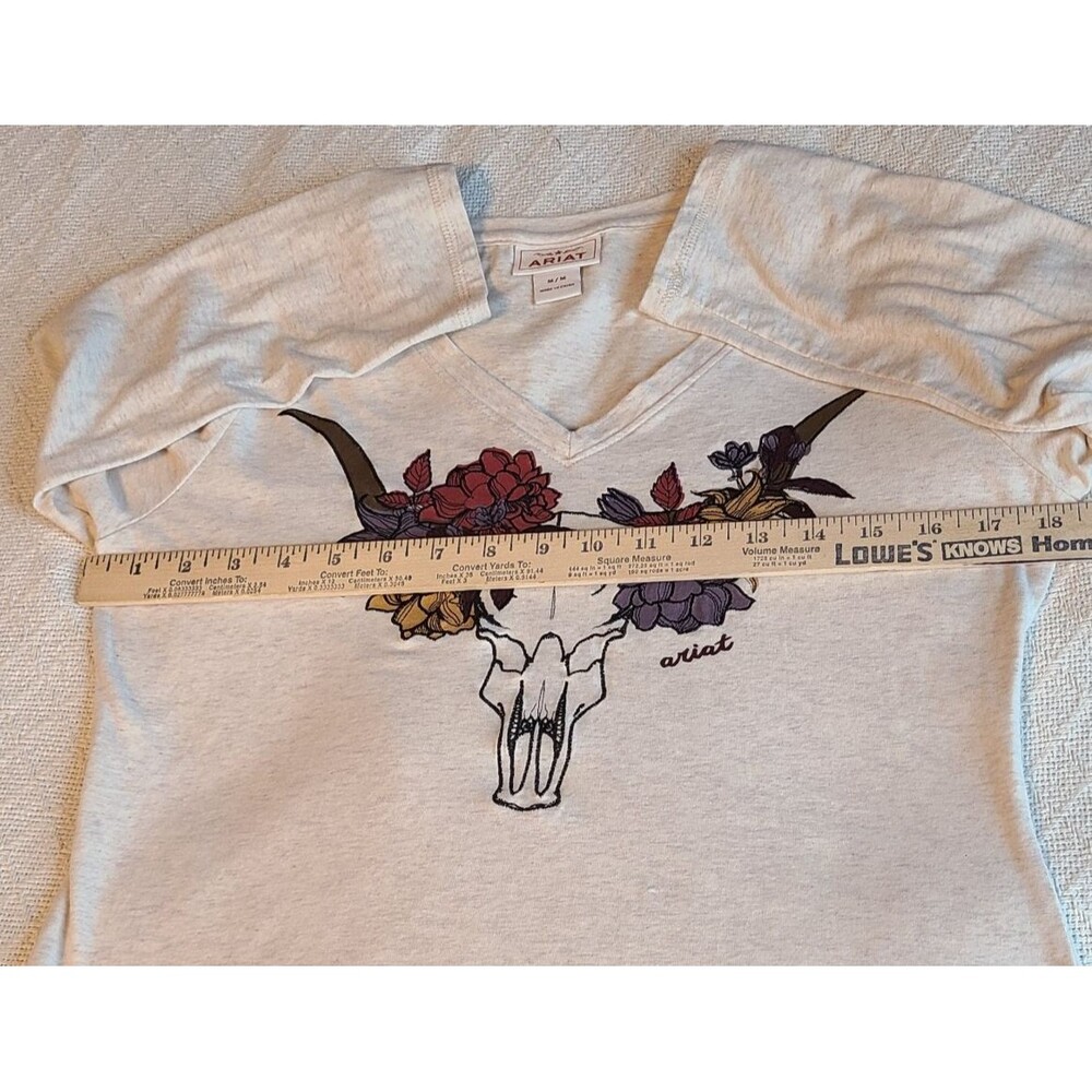 Ariat Womens M Elara Top Sandshell Heather Floral Cattle Skull Ranch Southwestrn - Picture 8 of 10